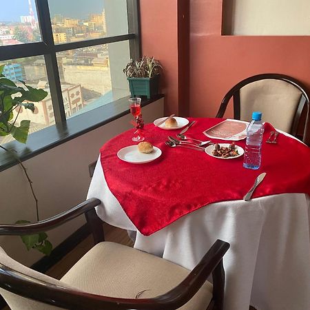 Hemak Suites ナイロビ エクステリア 写真