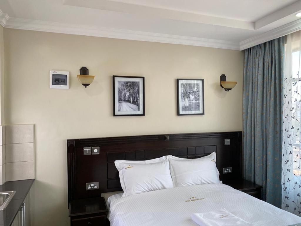Hemak Suites ナイロビ エクステリア 写真