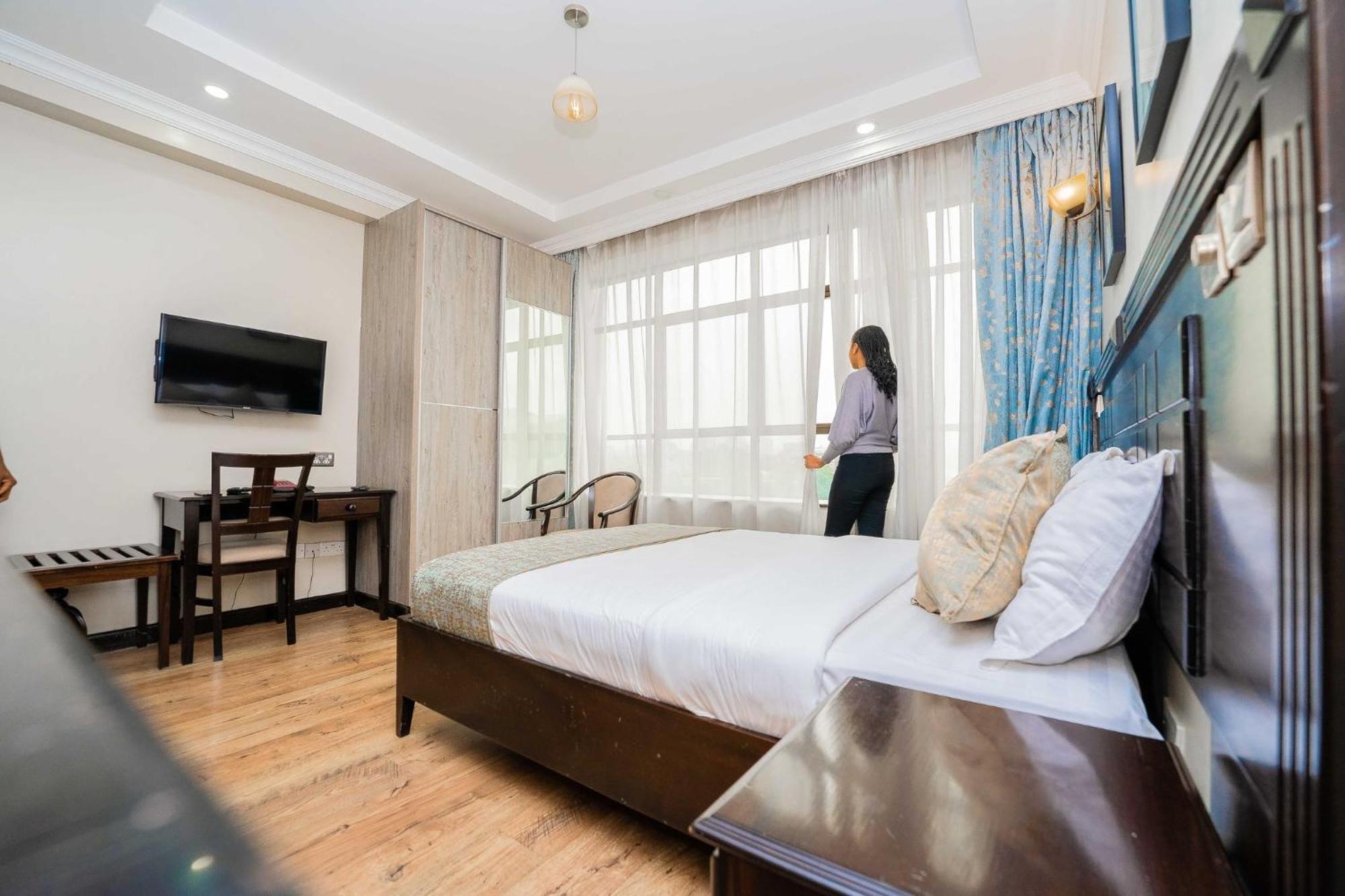 Hemak Suites ナイロビ エクステリア 写真