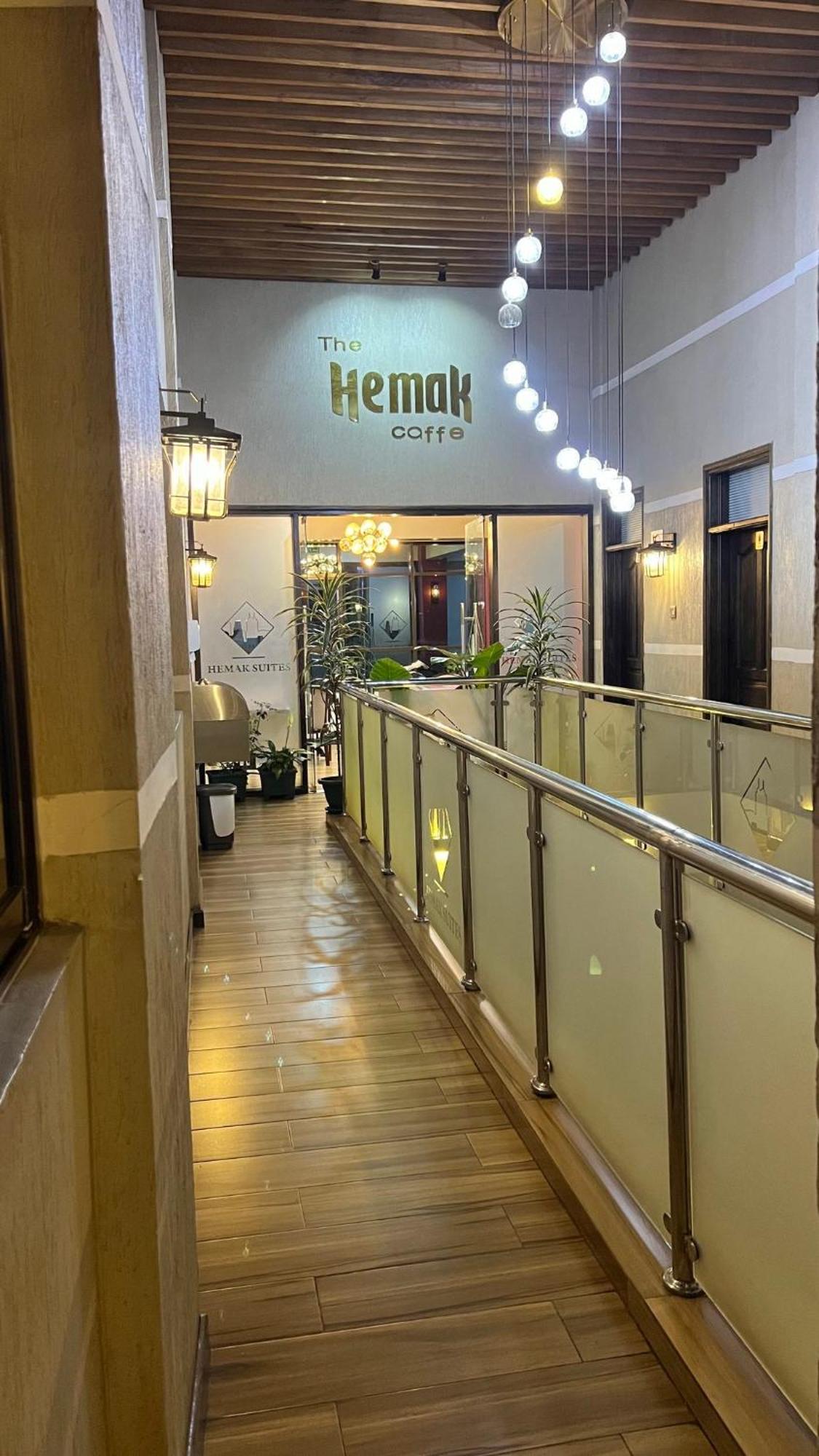 Hemak Suites ナイロビ エクステリア 写真